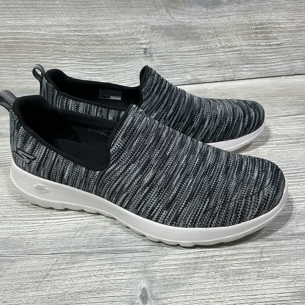 Skechers Go Walk Joy Shoes 15615 Women's Size 8 Black Slip-On Comfort Sneakers